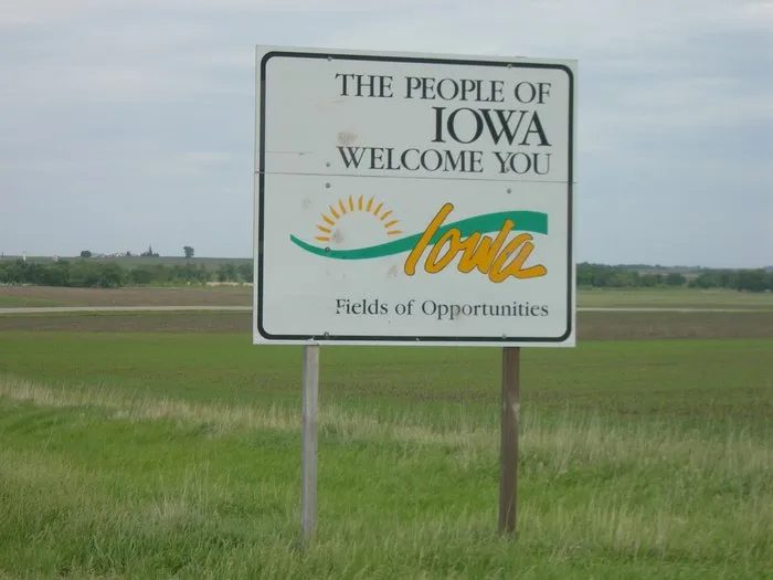 Iowa Welcome Sign